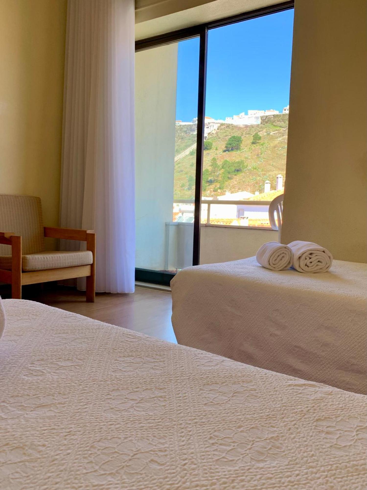 Hotel Da Nazare Bagian luar foto